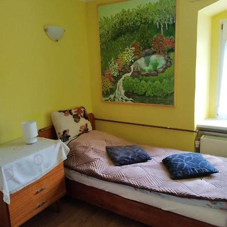 "Agroturystyka Pod Magnolia" Rybnica 33 Ngoại thất bức ảnh